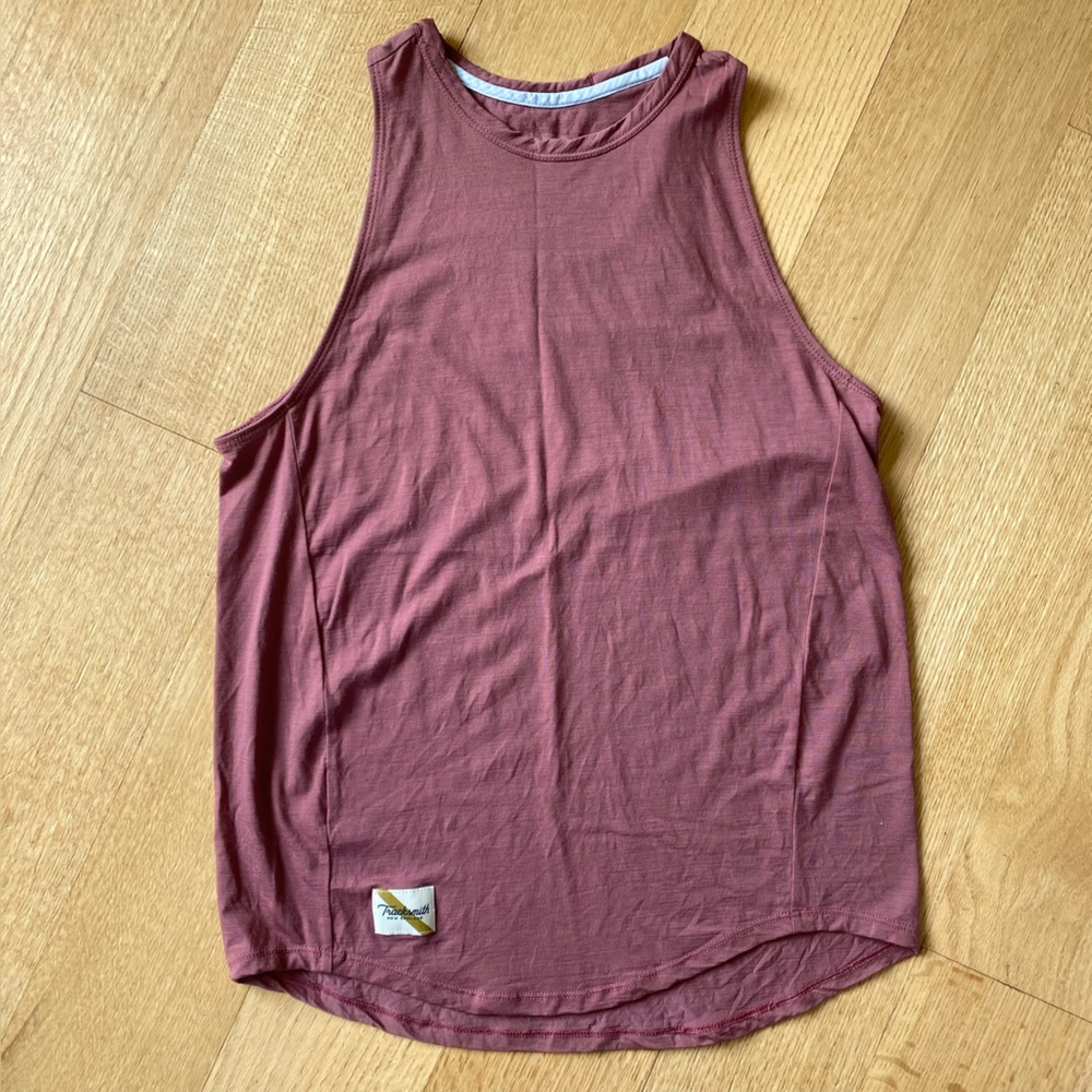 Tracksmith Harrier merino wool tank - rose pink